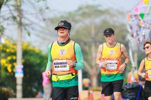 BIB: 46881, 47287
                            <button type="button" onclick="openModal(9891785)" class="btn btn-primary btn-sm float-right btn-popup" data-toggle="modal" data-target=".modal-high-quality">
                        <i class="fas fa-shopping-cart"></i> Add to Cart
                    </button>
                                            <button type="button" onclick="isThisMe(9891785, true)" class="btn btn-success btn-sm float-right btn-popup btn-isme hidden" data-toggle="tooltip" data-placement="bottom" title="นี่คือรูปของคุณใช่ไหม คลิกที่นี่เพื่อเอาเข้าอัลบั้ม">
                        <i class="fas fa-plus"></i> Add to album
                    </button>
                    <button type="button" onclick="isThisMe(9891785, false)" class="btn btn-warning btn-sm float-right btn-popup btn-isnotme hidden">
                        <i class="fas fa-ban"></i> Remove from album
                    </button>